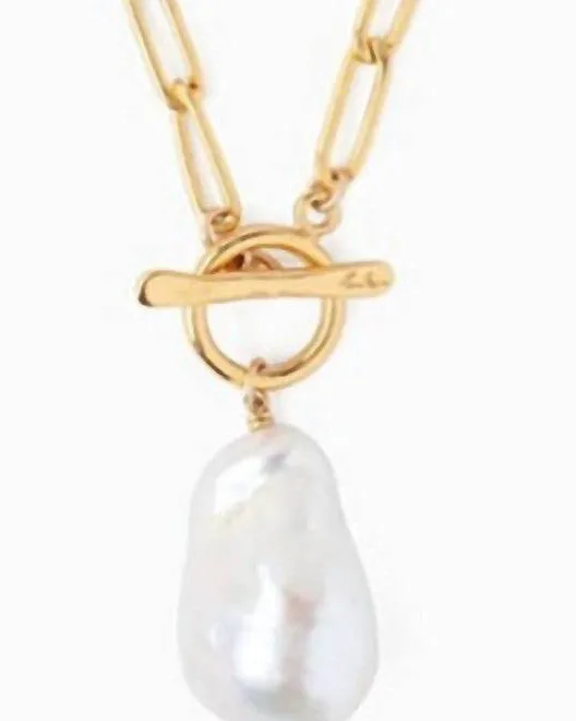 18K Gold Necklace With Freshwater Pearl in Gold | Gold