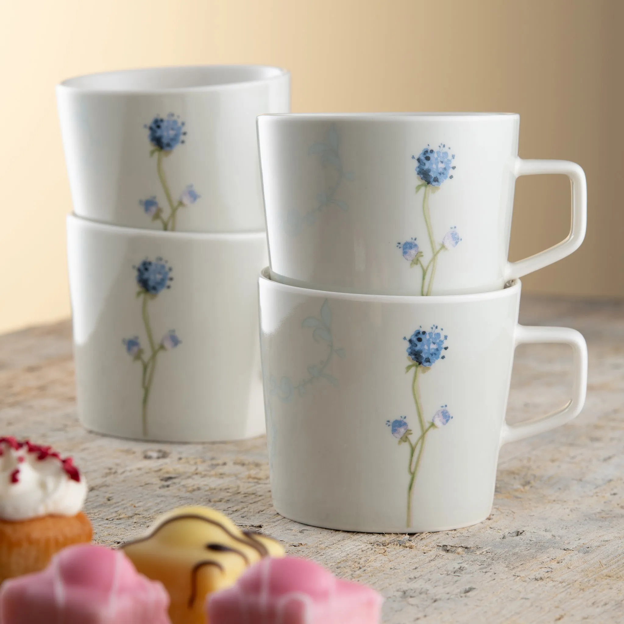 Aynsley Camille Pale Jade Set of 4 Mugs