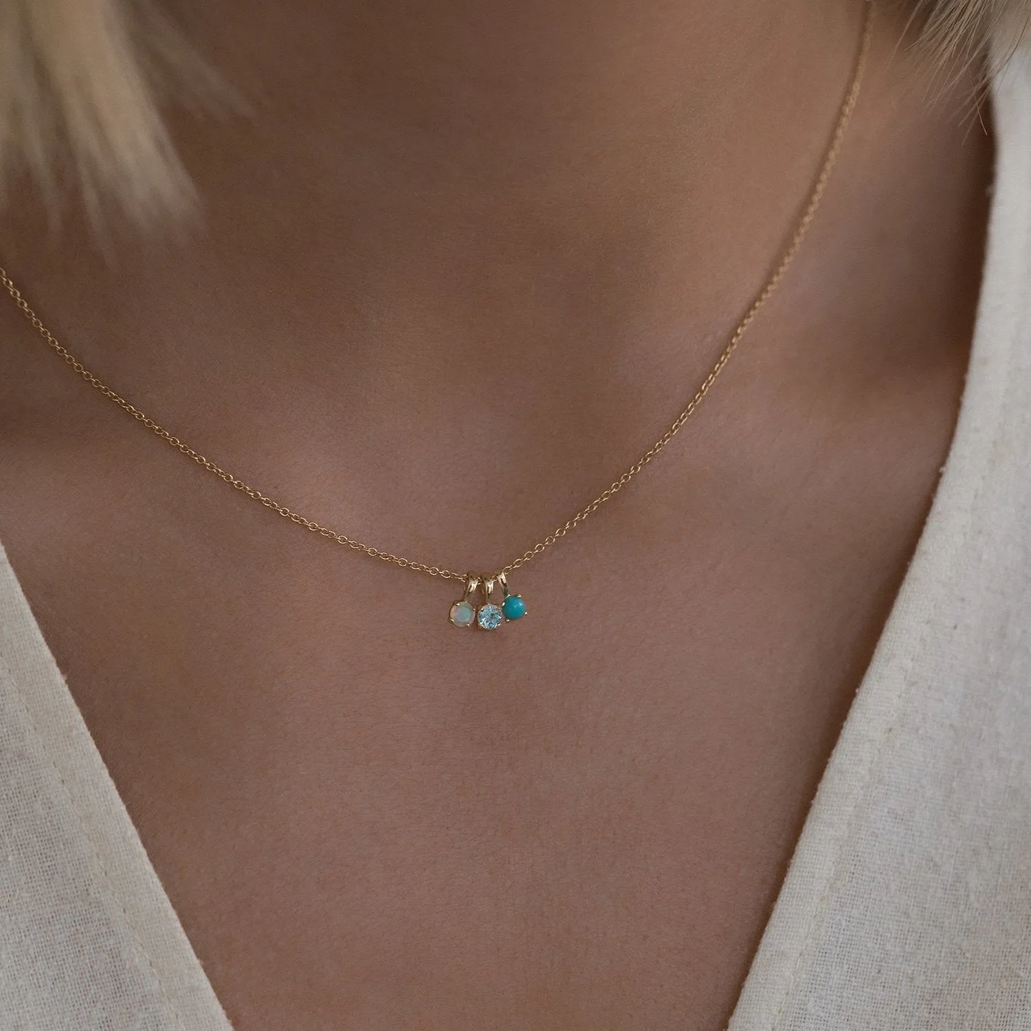 Birthstone Necklace | Gold & Emerald