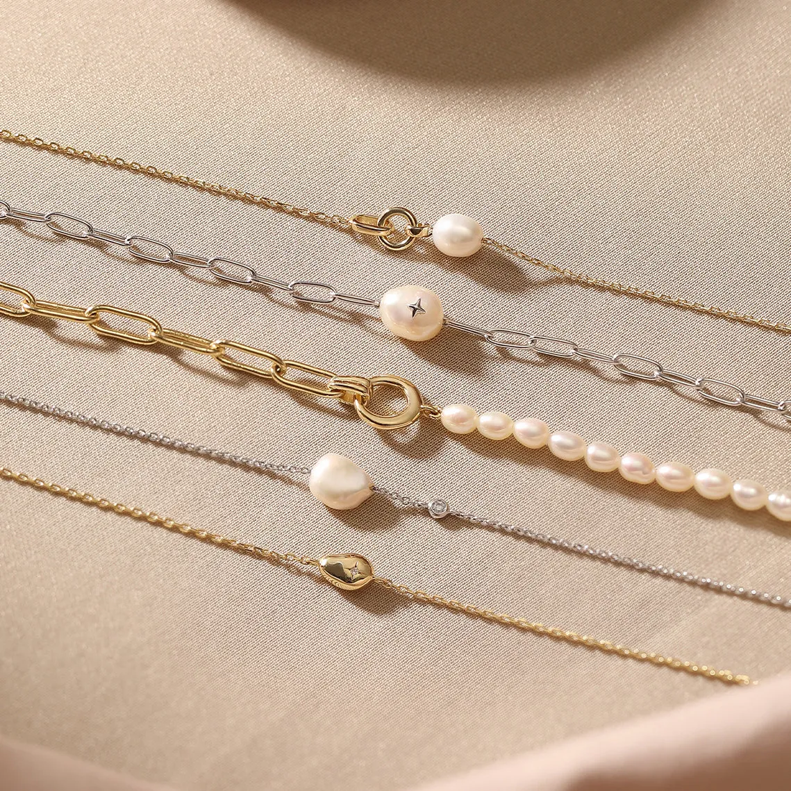 Gold Pearl Link Chain Bracelet