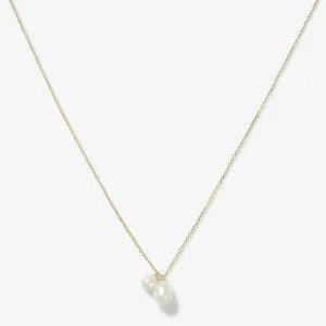 Johnstone pearl necklace