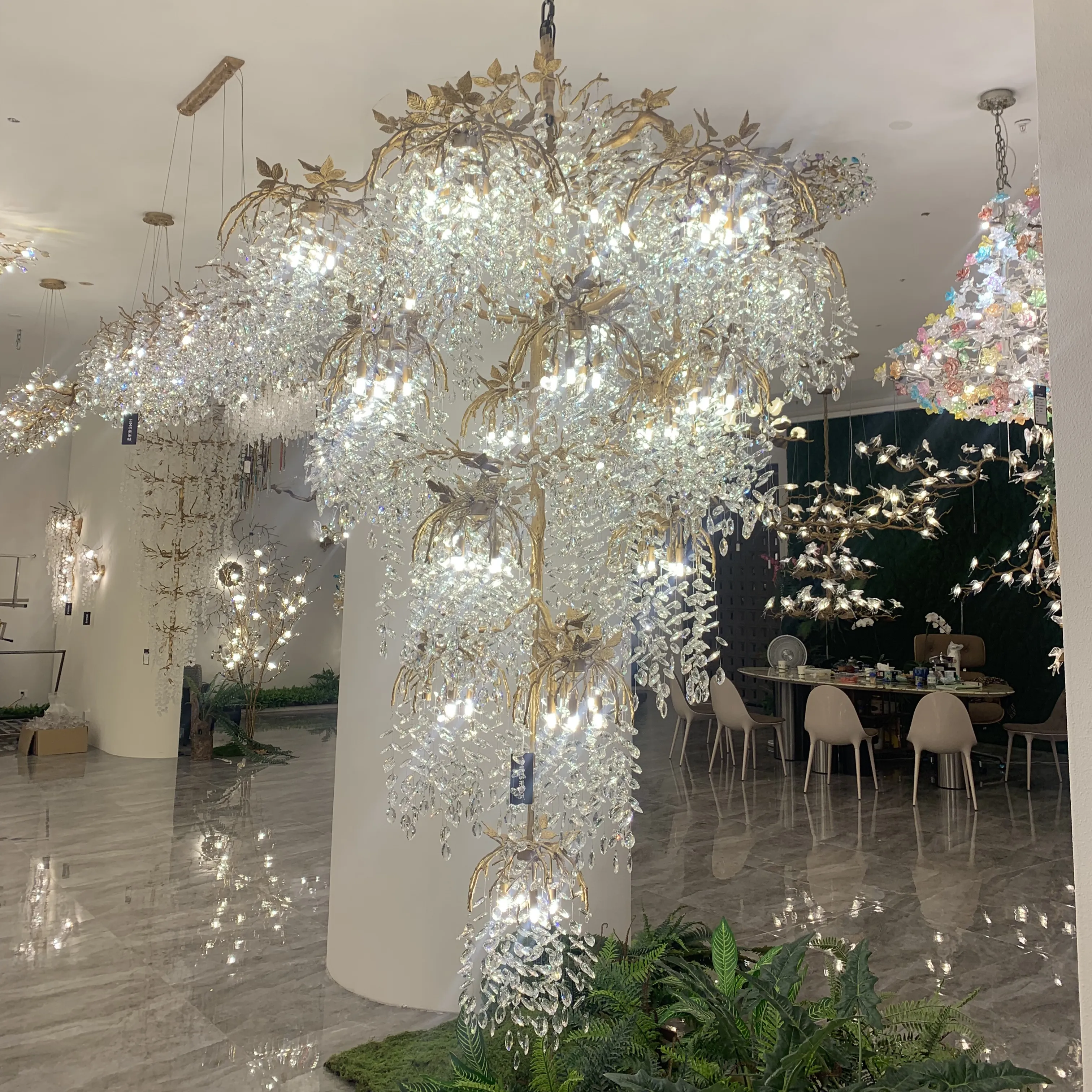 Luxury Tree Crystal Chandelier