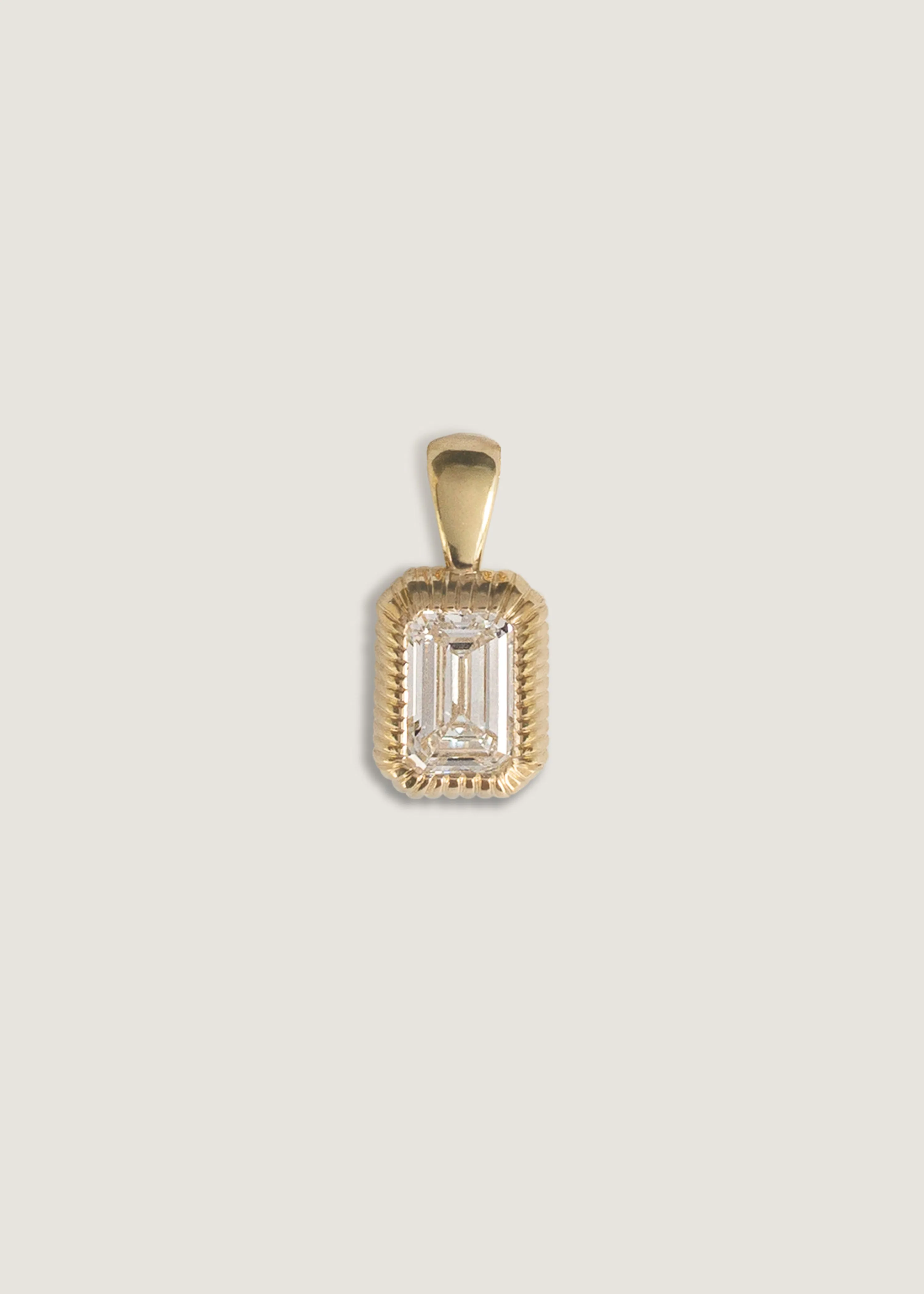 Lyra Emerald Cut Pendant Diamond