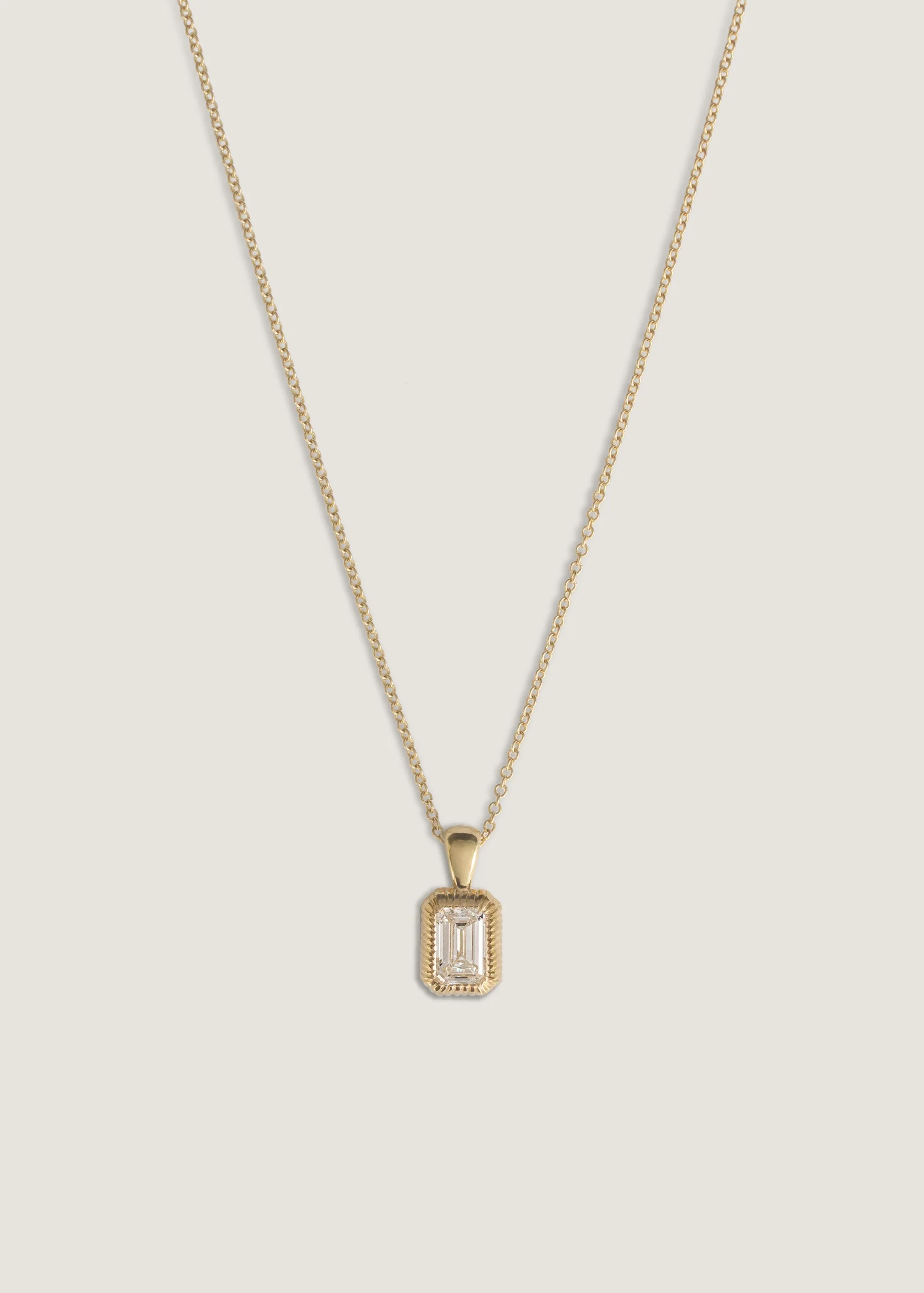 Lyra Emerald Cut Pendant Diamond