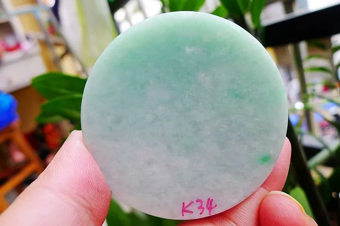 Natural Jade Rough Jadeite Raw (125g,5.6X1.52cm)