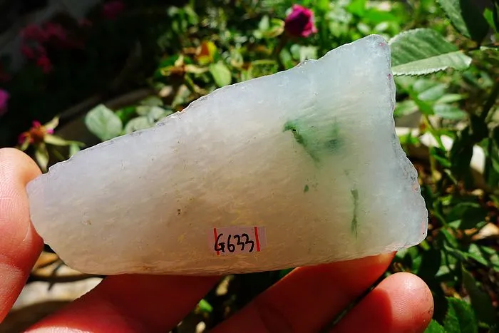 Natural Jade Rough Jadeite Raw (155g,8X4.5X2.7cm)