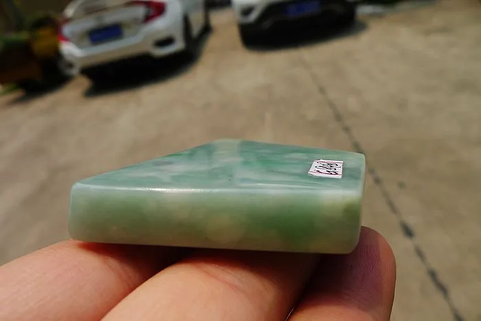 Natural Jade Rough Jadeite Raw (43g,4.9X3.9X0.9cm)