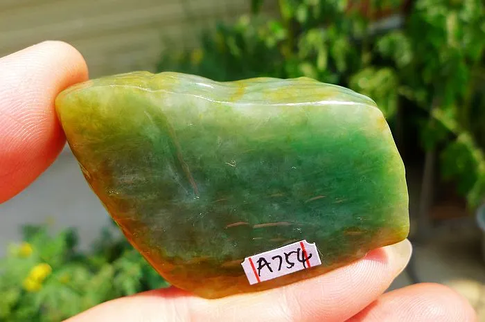 Natural Jade Rough Jadeite Raw (50g,5X3.9X1.3cm)