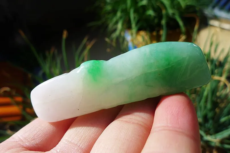 Natural Jade Rough Jadeite Raw (61g,6.2X3.9X1.2cm)