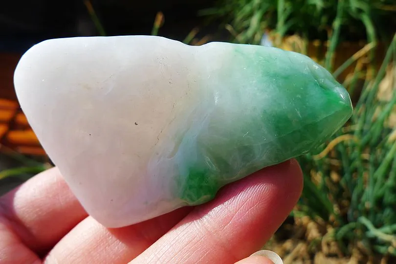 Natural Jade Rough Jadeite Raw (61g,6.2X3.9X1.2cm)