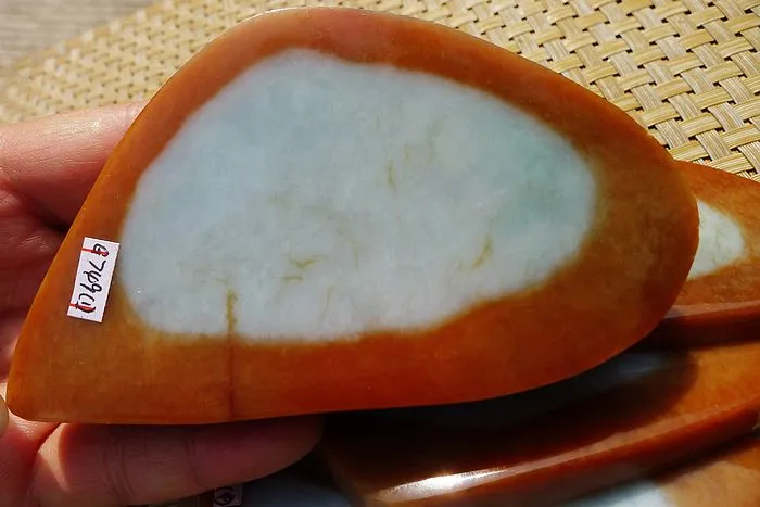 Natural Jade Rough Jadeite Raw 672g