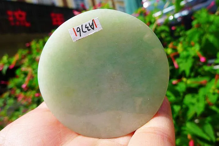 Natural Jade Rough Jadeite Raw (96g,5.2X1.4cm)