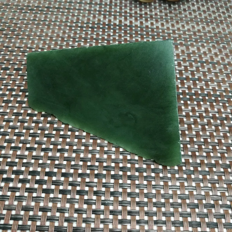 Natural Kunlun Jade Rough Nephrite Raw (262g,8X5X2.5cm)