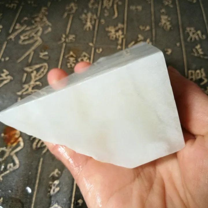 Natural Kunlun Jade Rough Nephrite Raw (349g, 8.5X8X4cm)