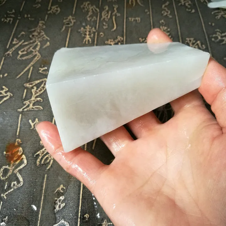 Natural Kunlun Jade Rough Nephrite Raw (349g, 8.5X8X4cm)