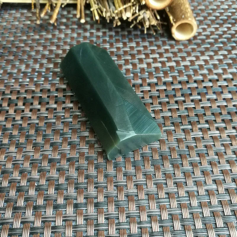 Natural Kunlun Jade Rough Nephrite Raw (58g,6X2.6X1.5cm)