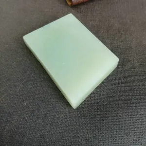 Natural Kunlun Jade Rough Nephrite Raw (5.8X4.3X1cm)