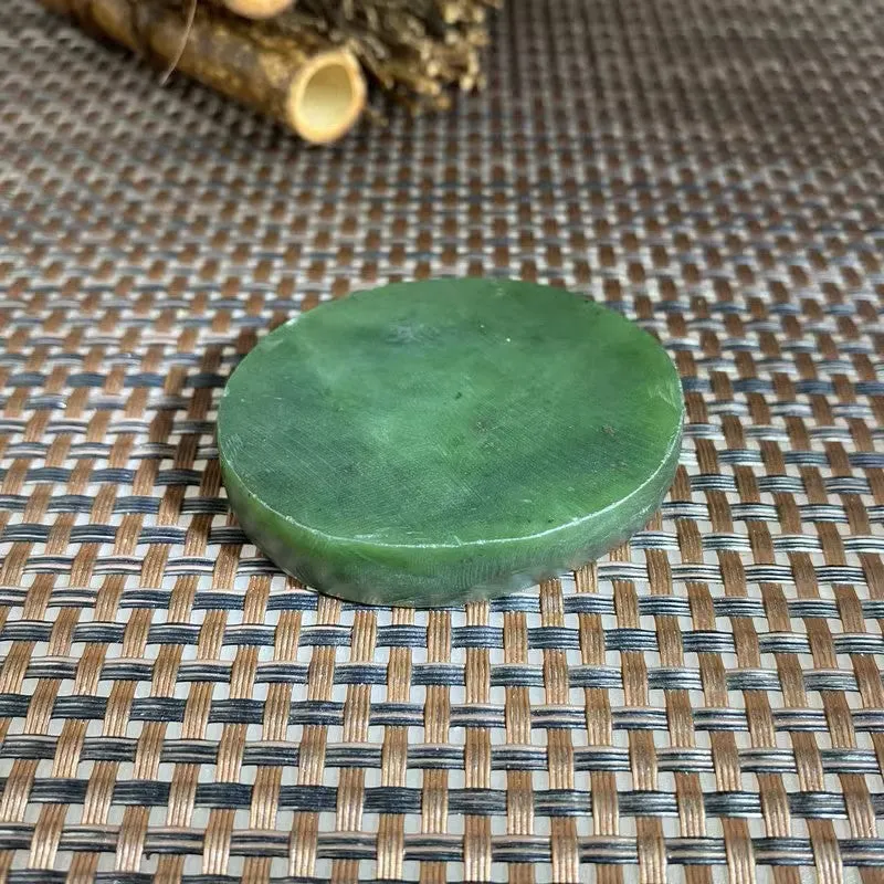 Natural Kunlun Jade Rough Nephrite Raw (66g,5.4X4.3X1.2cm)