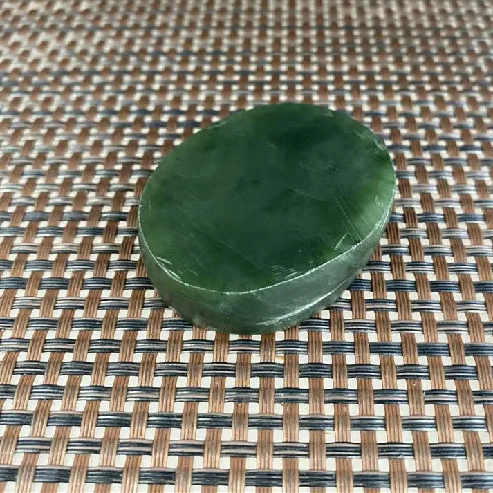 Natural Kunlun Jade Rough Nephrite Raw (66g,5.4X4.3X1.2cm)