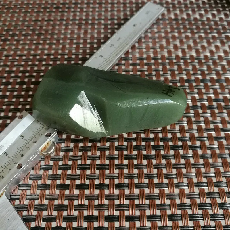 Natural Kunlun Jade Rough Nephrite Raw (71g, 6.3X3.3X1.6cm)