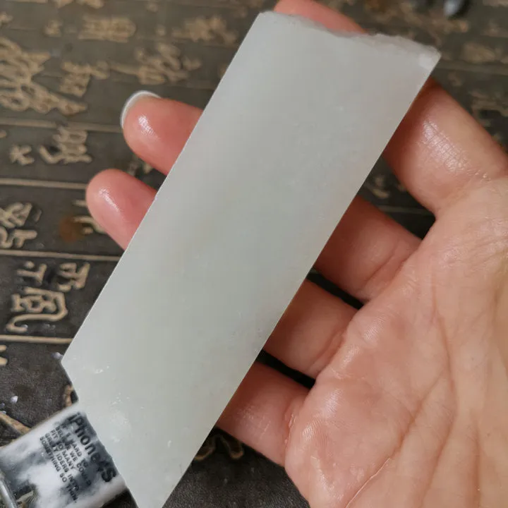 Natural Kunlun Jade Rough Nephrite Raw (77g, 3.2X1.5X0.8cm)