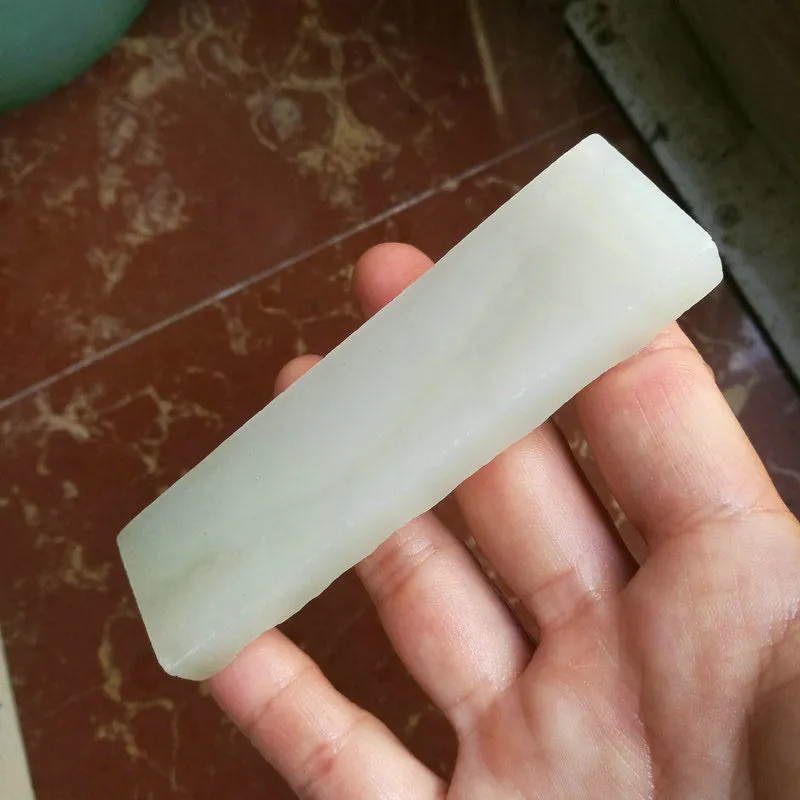 Natural Kunlun Jade Rough Nephrite Raw (80g, 10X2.7X0.9cm)