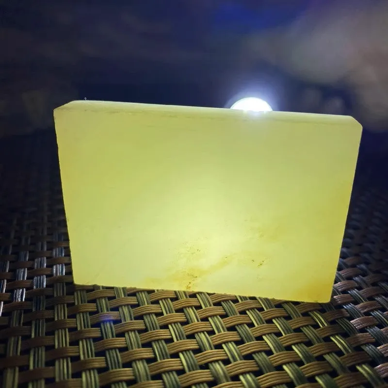 Natural Kunlun Jade Rough Nephrite Raw (81g,5.7X3.9X1.2cm)