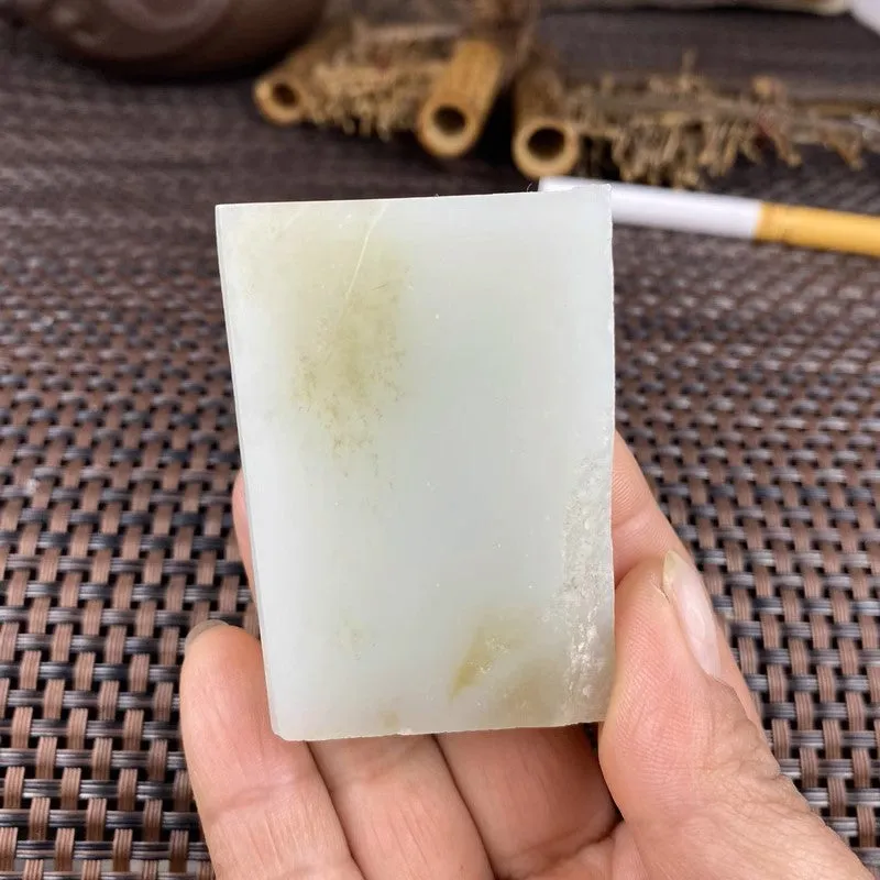 Natural Kunlun Jade Rough Nephrite Raw (81g,5.7X3.9X1.2cm)