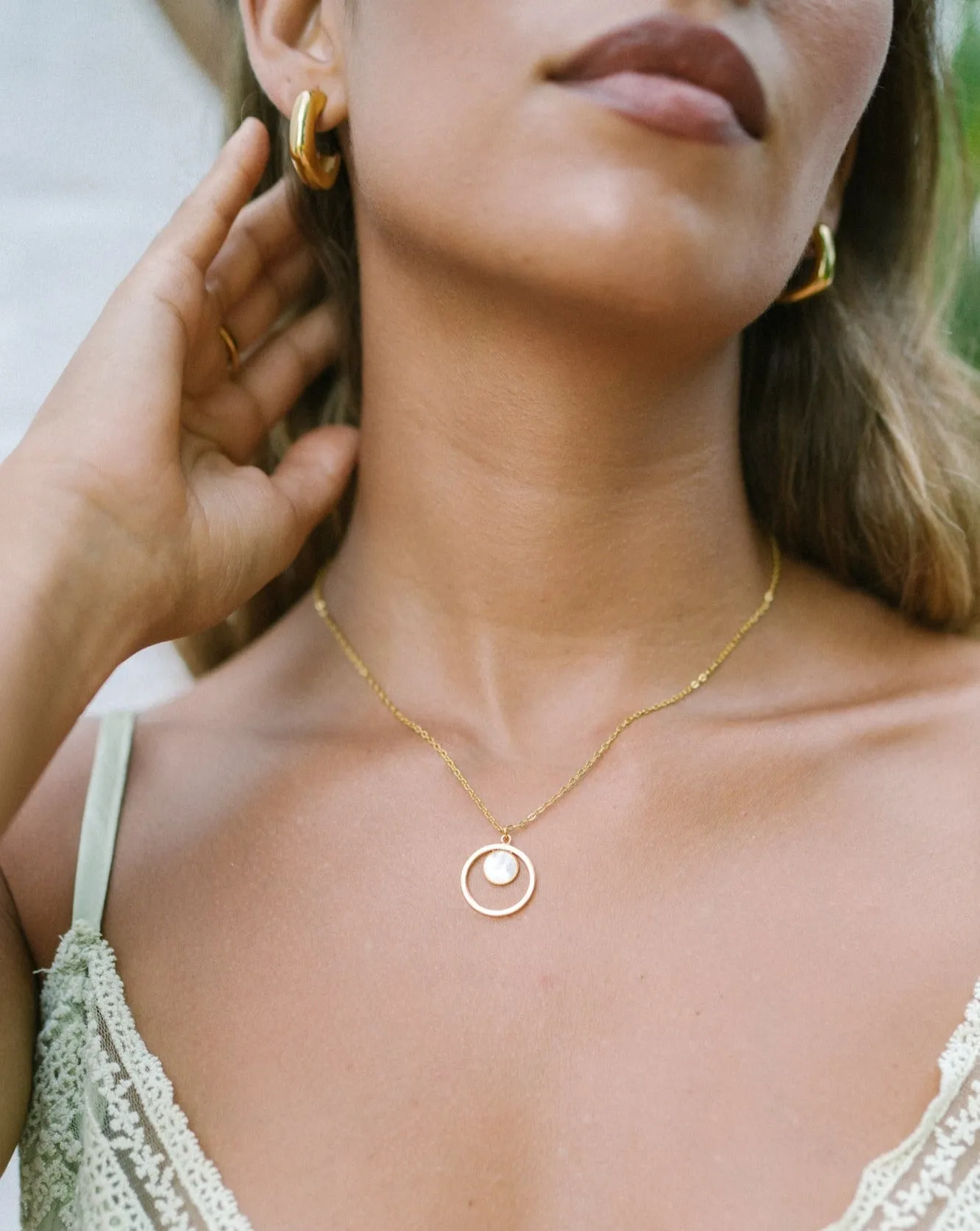 Perla Gold Circle Shell Pendant Necklace