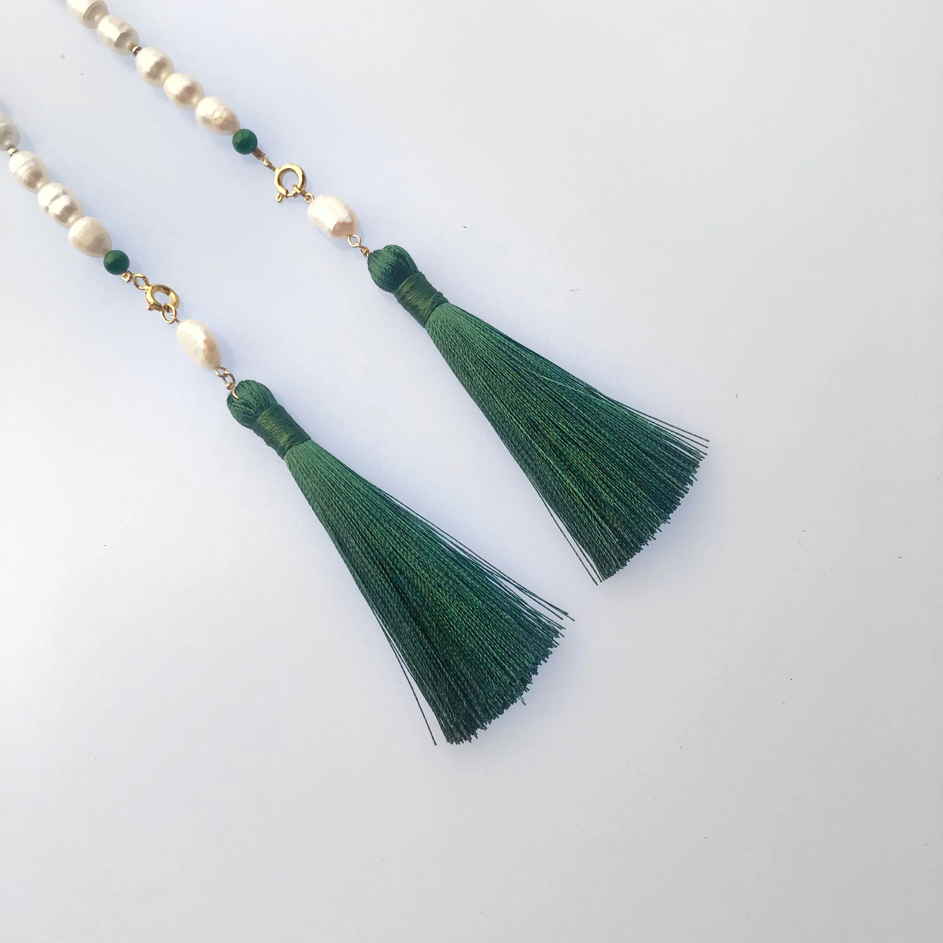 Return to Origin Beaded Pearl Lariat Necklace Set with Green Tassels