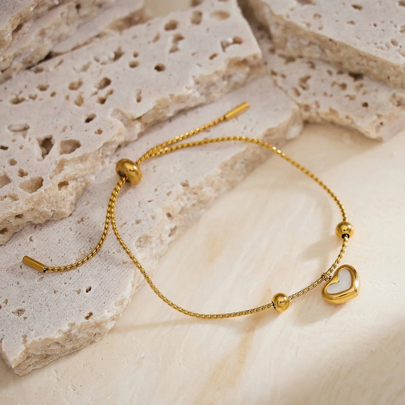 Shell Drop Golden Bracelet