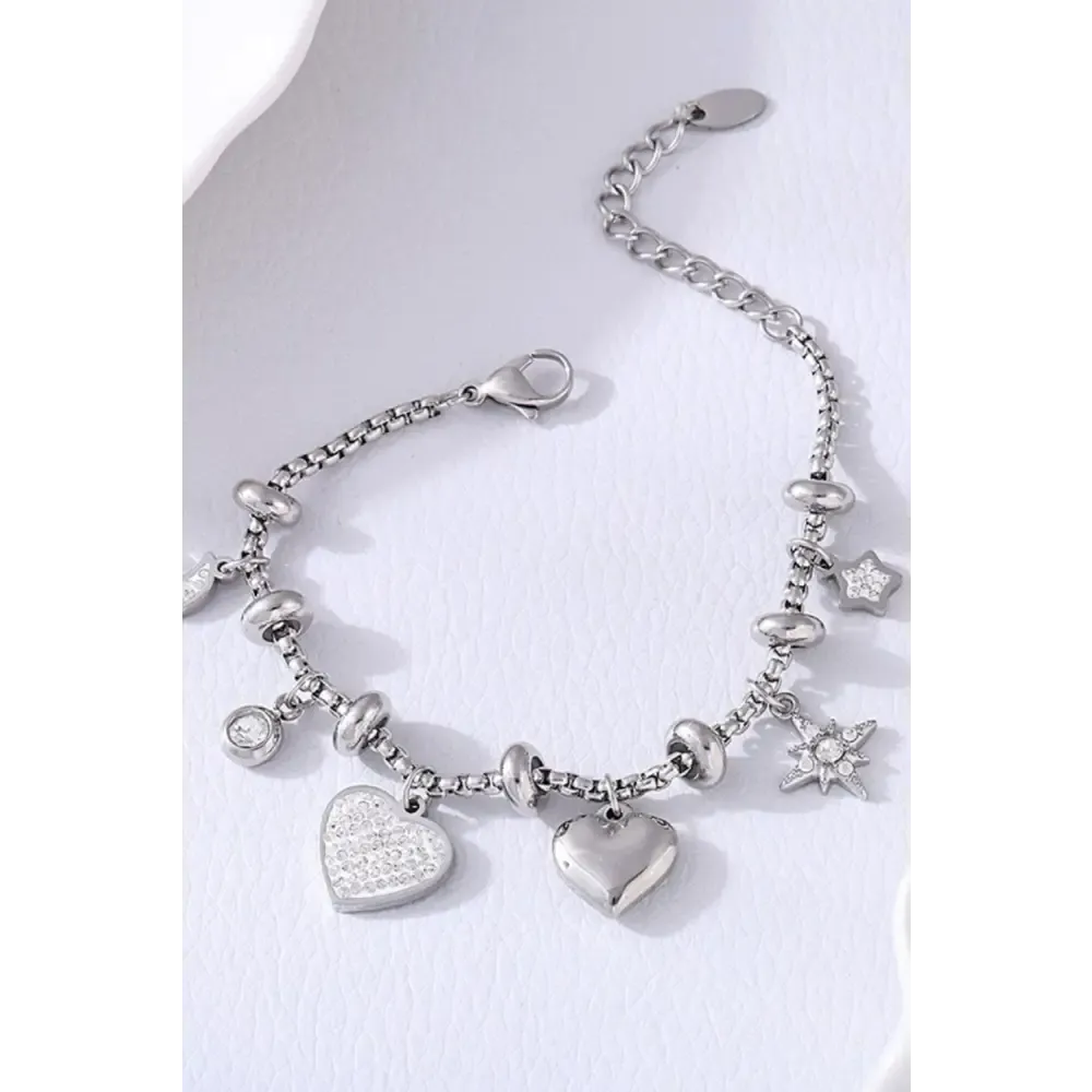 Titanium Steel Inland Zircon Heart Charm Bracelet in Luxury Fashion for Women